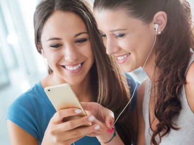 CINNO Research：淡季叠加成本高企 手机面板价格全线下行