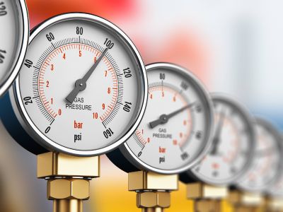 芝商所技术故障致天然气与金属期货交易中断，周三委托单全数取消