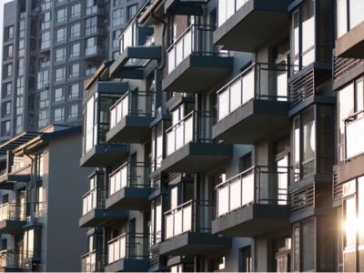 中指研究院：前两月TOP100房企拿地总额950.4亿元 同比下降52.4%