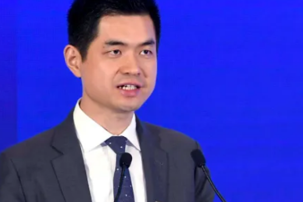 大摩邢自强：原油价格冲击小于俄乌时，AI竞争演变成地缘政治核心抓手