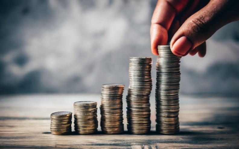 恒指高开1.3%，恒生科技指数涨1.6%