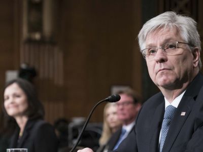 美联储理事沃勒淡化能源冲击：伊朗战争不会引发持续通胀