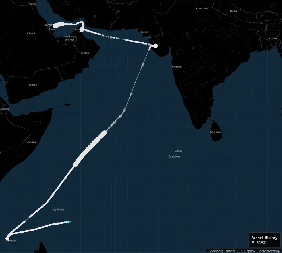 亚洲燃料供应趋紧,5艘驶向欧洲的油轮掉头东行 - 图片1