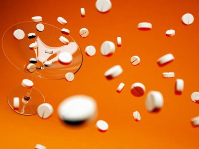 一场关乎生命线的物流战！中东冲突波及全球药品运输 癌症救命药面临断供危机