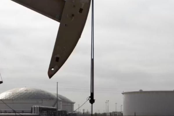 IEA：中东超40个能源设施遭“严重损毁”，冲击力堪比史上两次石油危机总和！