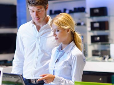 恒指公司：恒生消费指数年初至今跑赢大市 消费续成政策焦点