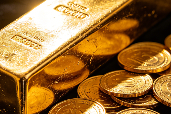 知名分析师：信贷周期已逆转，现金为王，黄金看到10000美元！