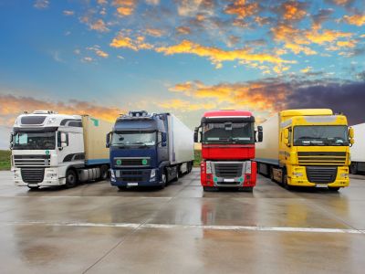 3月重卡销量突破13万辆 同比上涨约17%