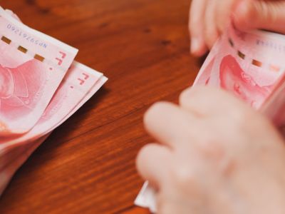 新入围银行来势汹汹，数字人民币开户大战今年重启？六大国有行个人钱包合计已超1亿户