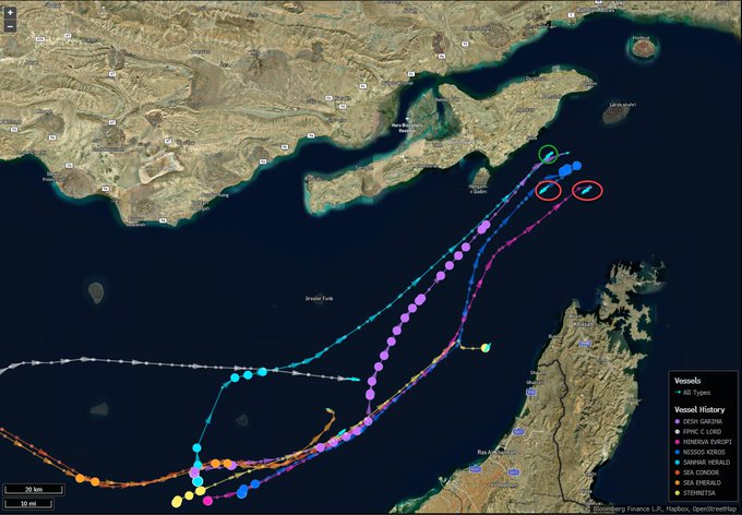 霍尔木兹海峡“重开”？美伊“各执一词”！油价应声重挫 但油轮“将信将疑” - 图片2
