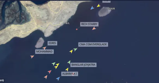 伊朗重开霍尔木兹海峡？被困船员：赶到海峡口后又停了，广播通知仍封闭