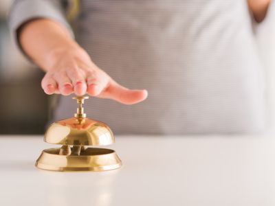 国务院：到2030年 服务业总规模迈上100万亿元台阶