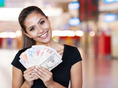 港元拆息走势分化 一个月息微升报2.44%