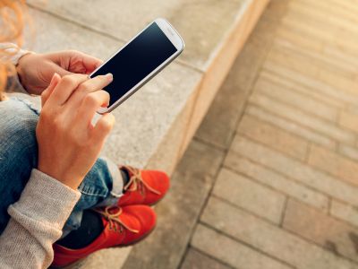 中央网信办部署开展“清朗·整治AI应用乱象”专项行动