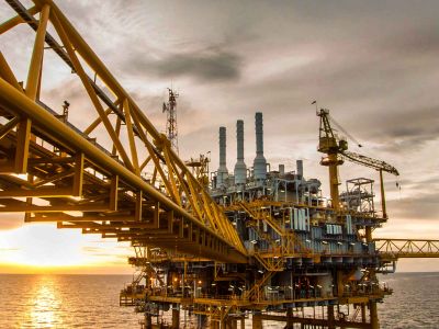 退OPEC、修新管道、对冲伊朗封锁：阿联酋2027拟绕行出口能力将翻倍