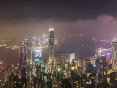 彭博行业研究：预计今年香港二手楼价升11% 2027年再升7%