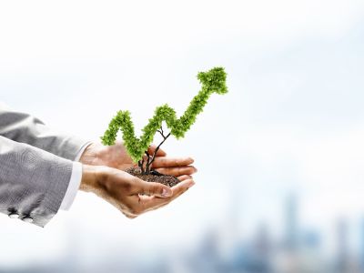 吴清：进一步丰富投资产品和工具 支持在沪深交易所推出主动ETF