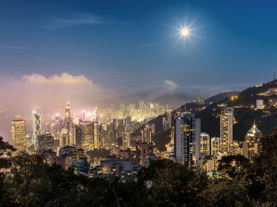 香港期货结算所：8月7日营业时间结束后 将调整抵押品扣减率