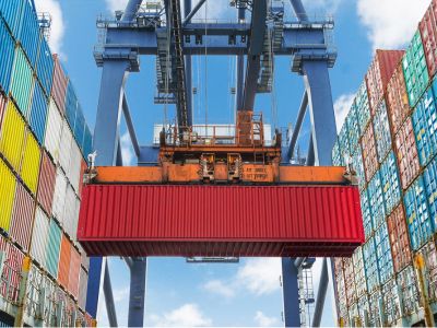 商务部回应美考虑对华额外加征7.5%关税：保留采取一切必要措施的权利