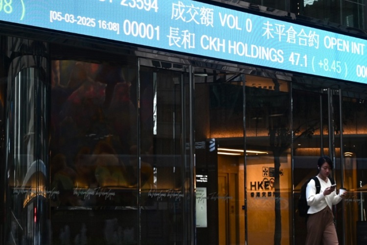 AH股集體上漲，滬指收復3400點，券商保險異動拉昇，恆科指漲近2%，油氣股大跌，商品、國債走低