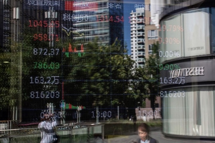 A股震荡盘整，雅江水电站概念股回落，恒科指跌超1%，科网股普跌，焦煤涨超6%，国债走高