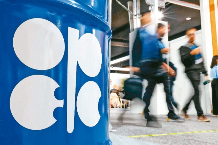 Opec+再度大幅增产，油价“反应平平”，下一步“仍有悬念”